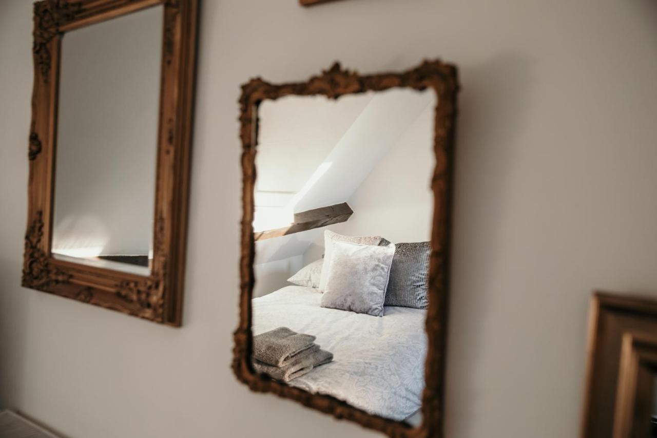 Charming 3 Bedroom Townhouse เวย์มัธ ภายนอก รูปภาพ