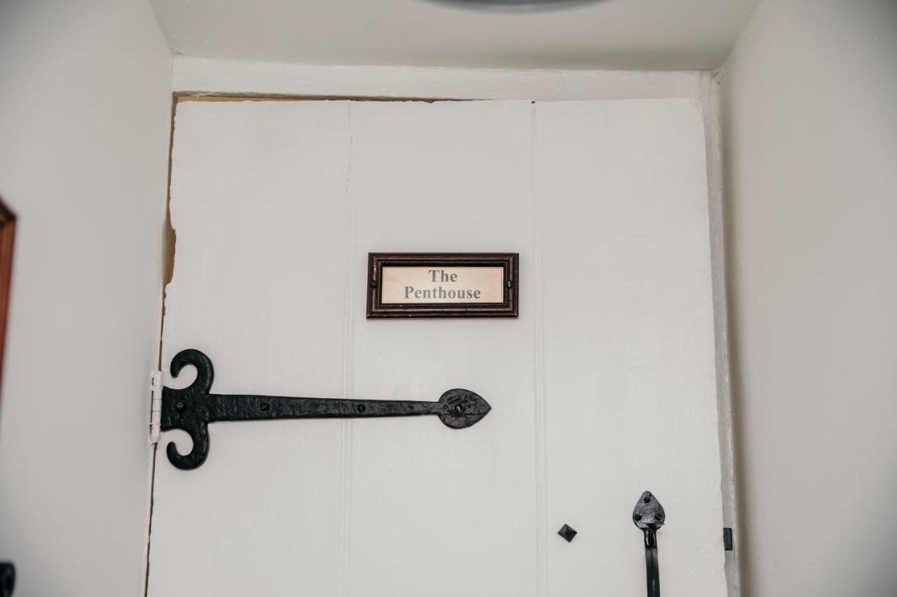 Charming 3 Bedroom Townhouse เวย์มัธ ภายนอก รูปภาพ